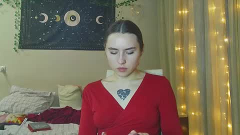 Aurora online show from January 2025 12:37:01 PM