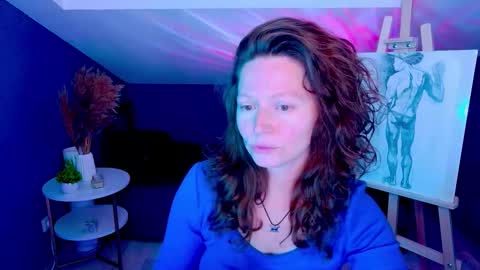 auroraborealis__ online show from October 2025 06:41:02 AM