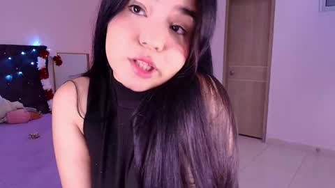 Snapshot of aurorafiore chatting on December 2025 03:37:02 AM Aurora online show from December 2025 03:37:02 AM