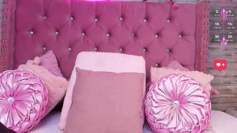 Snapshot of aurorasim chatting on November 2025 01:34:01 PM Aurora online show from November 2025 01:34:01 PM