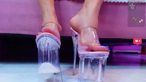 Snapshot of aurorasim chatting on January 2026 01:37:02 PM Aurora online show from January 2026 01:37:02 PM