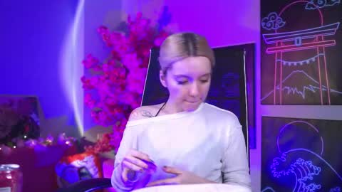 aurorawrenfield online show from March 2026 02:27:01 AM