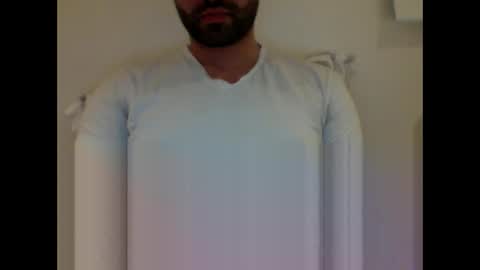 Snapshot of aussie099 chatting on December 2024 10:44:02 AM aussie099 online show from December 2024 10:44:02 AM