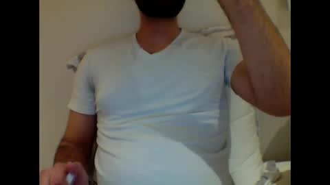 Snapshot of aussie099 chatting on December 2024 10:34:02 AM aussie099 online show from December 2024 10:34:02 AM