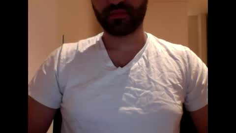 Snapshot of aussie099 chatting on November 2025 10:46:02 AM aussie099 online show from November 2025 10:46:02 AM