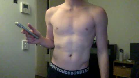 aussieblondetwink online show from April 2026 07:55:01 AM