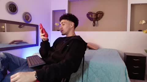 AUSTIN  online show from December 2024 03:12:01 AM