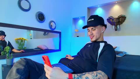 AUSTIN  online show from January 2025 05:51:02 AM