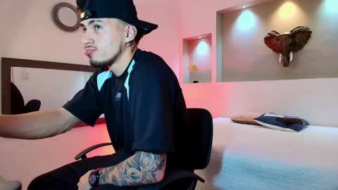 AUSTIN  online show from January 2025 11:28:02 AM