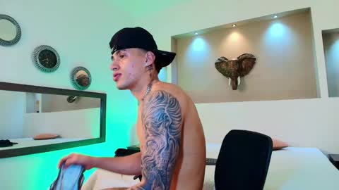 AUSTIN  online show from January 2025 08:11:02 AM