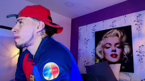 AUSTIN  online show from February 2025 05:02:02 AM