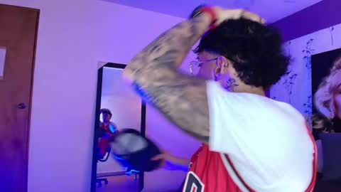 AUSTIN  online show from March 2025 03:32:02 AM