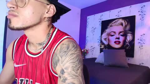 AUSTIN  online show from March 2025 06:39:02 AM