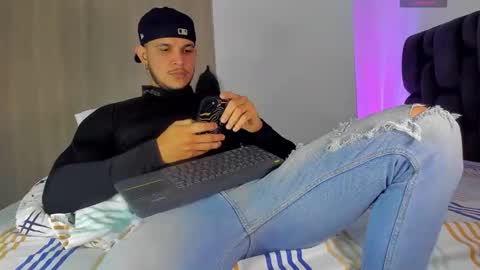 Snapshot of austin_curry chatting on December 2025 11:34:02 PM A online show from December 2025 11:34:02 PM