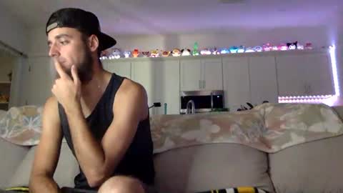 Snapshot of austincutieyes chatting on September 2025 09:48:01 PM AudiEna online show from September 2025 09:48:01 PM