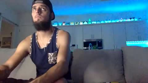 Snapshot of austincutieyes chatting on October 2025 11:12:02 PM AudiEna online show from October 2025 11:12:02 PM