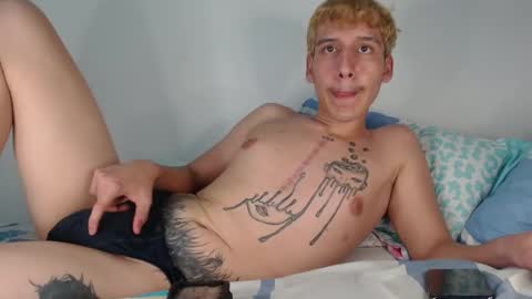 Snapshot of austinmyers_ chatting on March 2025 05:52:02 AM austinmyers_ online show from March 2025 05:52:02 AM