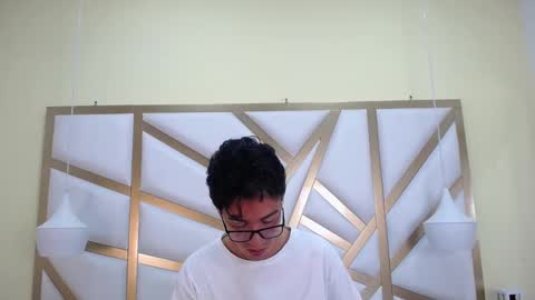 Snapshot of austinreeds chatting on February 2026 10:11:01 PM austinreeds online show from February 2026 10:11:01 PM