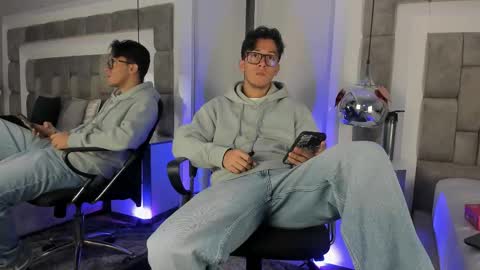 Snapshot of austinreeds chatting on February 2026 12:17:02 PM austinreeds online show from February 2026 12:17:02 PM