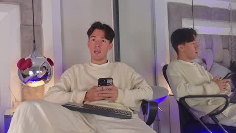 Snapshot of austinreeds chatting on March 2026 12:38:02 PM austinreeds online show from March 2026 12:38:02 PM