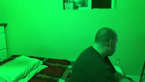 Auz online show from November 2025 11:10:01 AM