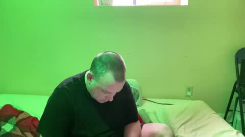 Auz online show from December 2025 07:21:01 PM