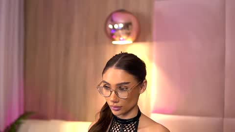 Snapshot of ava_heath chatting on January 2025 04:44:02 AM Ava online show from January 2025 04:44:02 AM