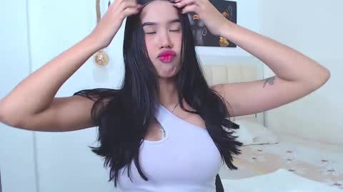 ava online show from February 2025 03:32:02 PM