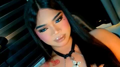 Snapshot of ava_lux chatting on June 2026 11:20:01 AM Ava online show from June 2026 11:20:01 AM