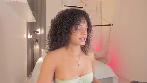 Avalon online show from November 2025 07:49:02 PM