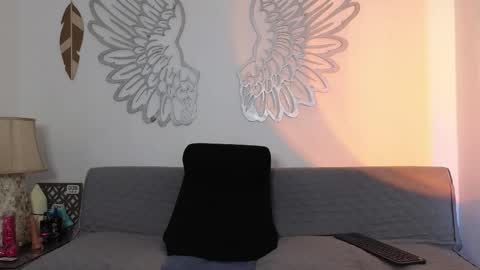 Snapshot of avaqeen chatting on March 2026 03:01:02 AM Ava online show from March 2026 03:01:02 AM