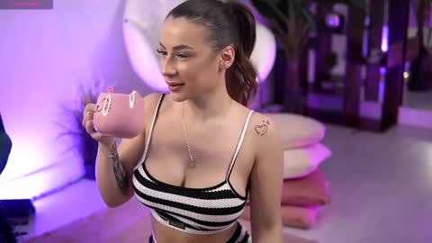 AvaReed online show from March 2026 05:02:01 AM