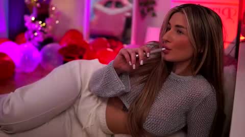 Carina online show from February 2025 05:41:01 AM