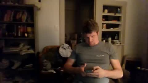 Snapshot of avenger8248 chatting on October 2025 02:20:01 AM Avenger online show from October 2025 02:20:01 AM