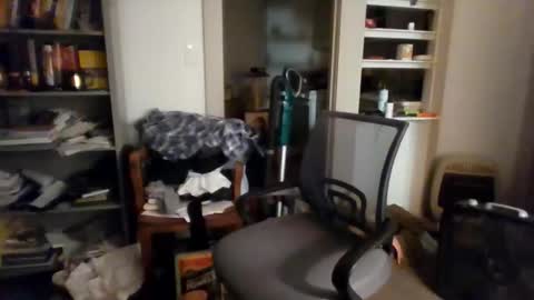 Snapshot of avenger8248 chatting on October 2025 12:47:01 AM Avenger online show from October 2025 12:47:01 AM