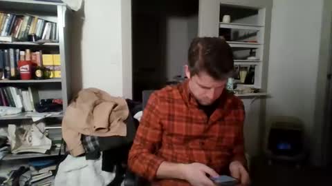 Snapshot of avenger8248 chatting on February 2026 01:23:01 AM Avenger online show from February 2026 01:23:01 AM