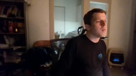 Snapshot of avenger8248 chatting on March 2026 03:10:01 AM Avenger online show from March 2026 03:10:01 AM