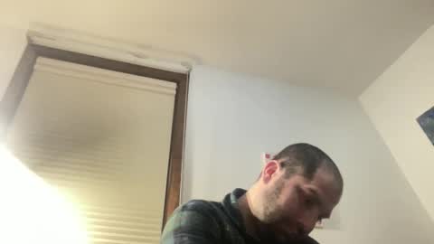 Snapshot of averagejoe345977 chatting on February 2026 04:38:02 AM averagejoe345977 online show from February 2026 04:38:02 AM