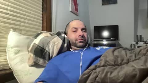 Snapshot of averagejoe345977 chatting on February 2026 03:03:02 AM averagejoe345977 online show from February 2026 03:03:02 AM