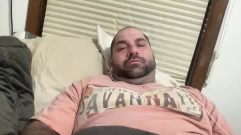 Snapshot of averagejoe345977 chatting on February 2026 01:03:01 AM averagejoe345977 online show from February 2026 01:03:01 AM