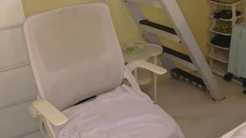 Rhian online show from February 2026 03:04:01 AM