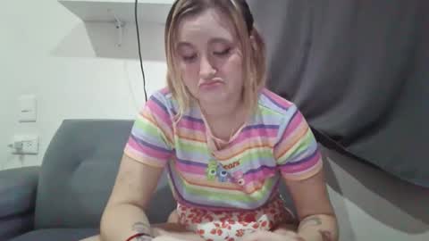 Avery Doll online show from June 2026 11:16:02 PM