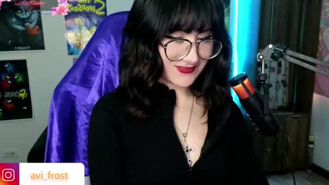 Saraaaa independent model 3 online show from December 2024 11:16:01 AM