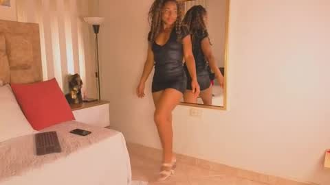 AVIS  online show from March 2026 07:51:02 PM