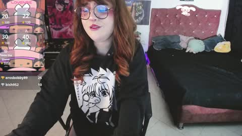 Snapshot of avril2809 chatting on January 2025 02:56:01 AM Abril online show from January 2025 02:56:01 AM