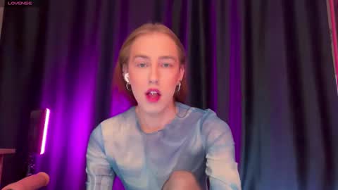 Snapshot of avril_pearly_ chatting on December 2025 11:58:02 AM avril_pearly_ online show from December 2025 11:58:02 AM