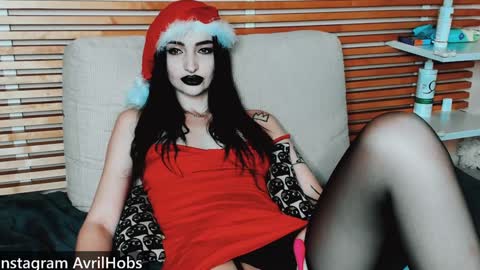 Snapshot of avrilhobs chatting on December 2024 03:17:02 PM Avril online show from December 2024 03:17:02 PM