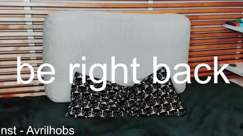 Snapshot of avrilhobs chatting on February 2025 11:07:02 AM Avril online show from February 2025 11:07:02 AM