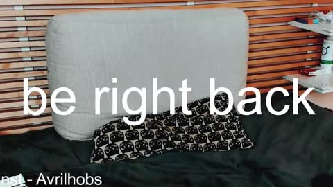 Snapshot of avrilhobs chatting on February 2025 12:03:02 PM Avril online show from February 2025 12:03:02 PM