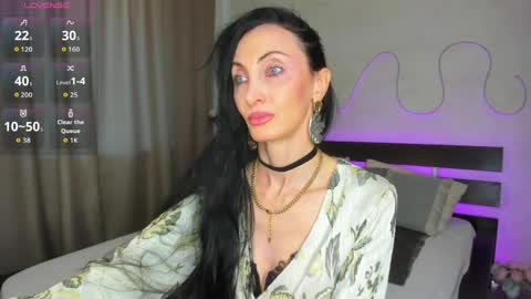 Snapshot of avrora_mars chatting on June 2026 09:15:02 AM Avrora online show from June 2026 09:15:02 AM
